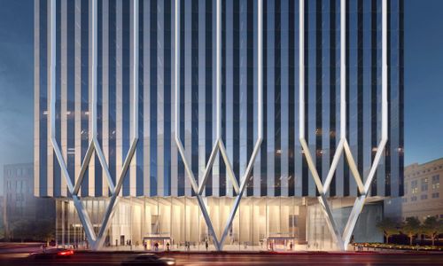 320 S Canal Gleams As Tower’s Glass Installation Wraps Up
